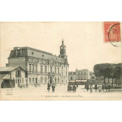 5 cpa 93 NOISY-LE-SEC. Place de la Mairie, Poste rue Forge, Bds Gambetta et République, Carrières du Parc