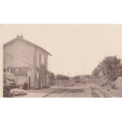 77 JUILLY. La Gare