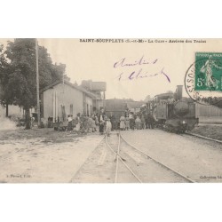 77 SAINT-SOUPPLETS. Arrivée des Trains dans la Gare 1913