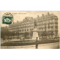 carte postale ancienne 21 DIJON. Hôtel de la Cloche 1926. Fiacre de livraison "" Ferme de Sully "" St Apollinaire