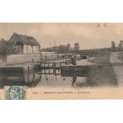 58 MARIGNY-SUR-YONNE. Péniche à l'Ecluse 1909
