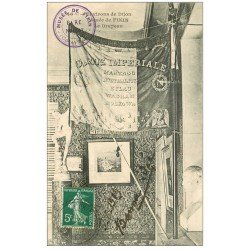 carte postale ancienne 21 FIXIN. Le Drapeau au Musée 1909