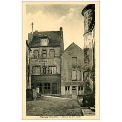 carte postale ancienne 21 FLAVIGNY. Maison du XV siècle avec personnage