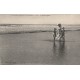 17 Ile d'Oléron SAINT-TROJAN. La Grande Plage de la Giraudière animée 1912