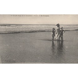 17 Ile d'Oléron SAINT-TROJAN. La Grande Plage de la Giraudière animée 1912
