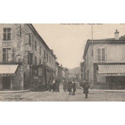 54 NEUVES-MAISONS. Tramway électrique et Epicerie rue de Nancy 1918
