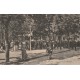 03 VICHY. Le Kiosque de Musique grosse animation vers 1906