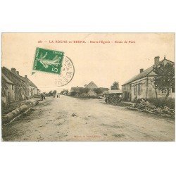 carte postale ancienne 21 LA ROCHE-EN-BRENIL. Route de Paris. Bierre-l'Egaré 1913 (défaut)