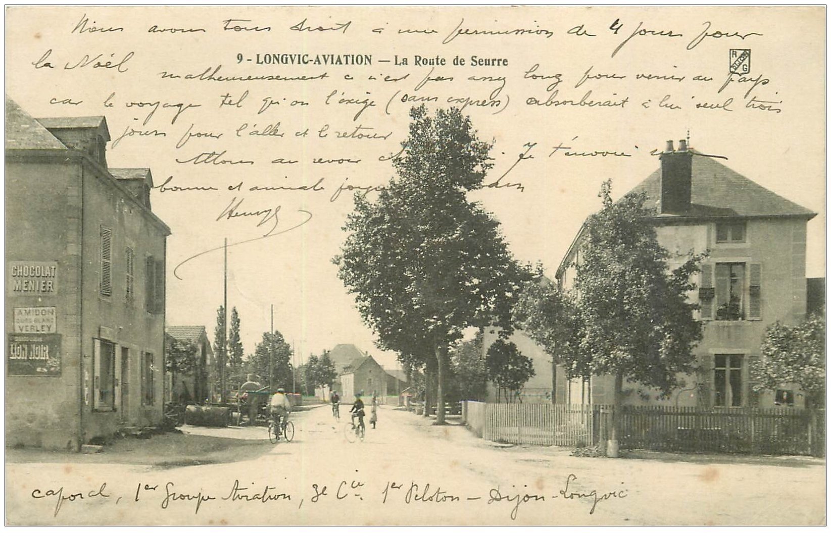 21 LONGVIC-AVIATION. La Route de Seurre avec cyclistes