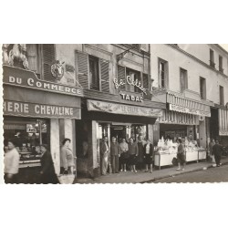 94 VINCENNES. Rue de Montreuil Boucherie du Commerce, Tabac Café Le Celtic et Fromager