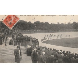 94 VINCENNES. Un virage sur Piste municipale du Vélodrome 1908