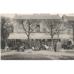 93 GOURNAY-SUR-MARNE. Café Restaurant de la Mairie Maison Bertrand l'heure de l'Absinthe