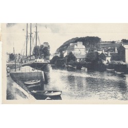 29 QUIMPER. Bateau de Pêcheurs à voile et vue sur l'Odet 1957