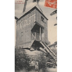 93 BAGNOLET. Le Moulin de la Galette buvette restaurant av Floréal 1913