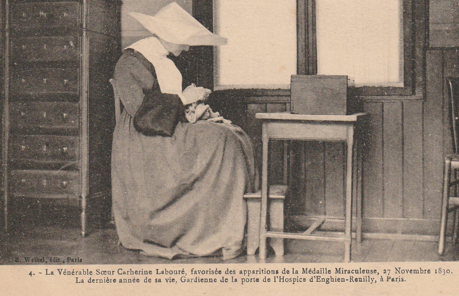 PARIS. Hospice Enghien-Reuilly, Soeur Labouré Gardienne de la Médaille Miraculeuse