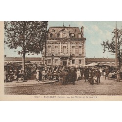 93 BAGNOLET. Les marchands ambulants du Marché Place de la Mairie