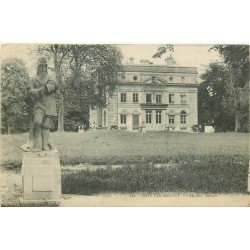 95 MONTMORENCY. Façade de la Mairie