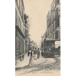 93 BAGNOLET. Rue Sadi Carnot 1904 Tramway devant commerce Pecharia devenu Restaurant l'Amandine