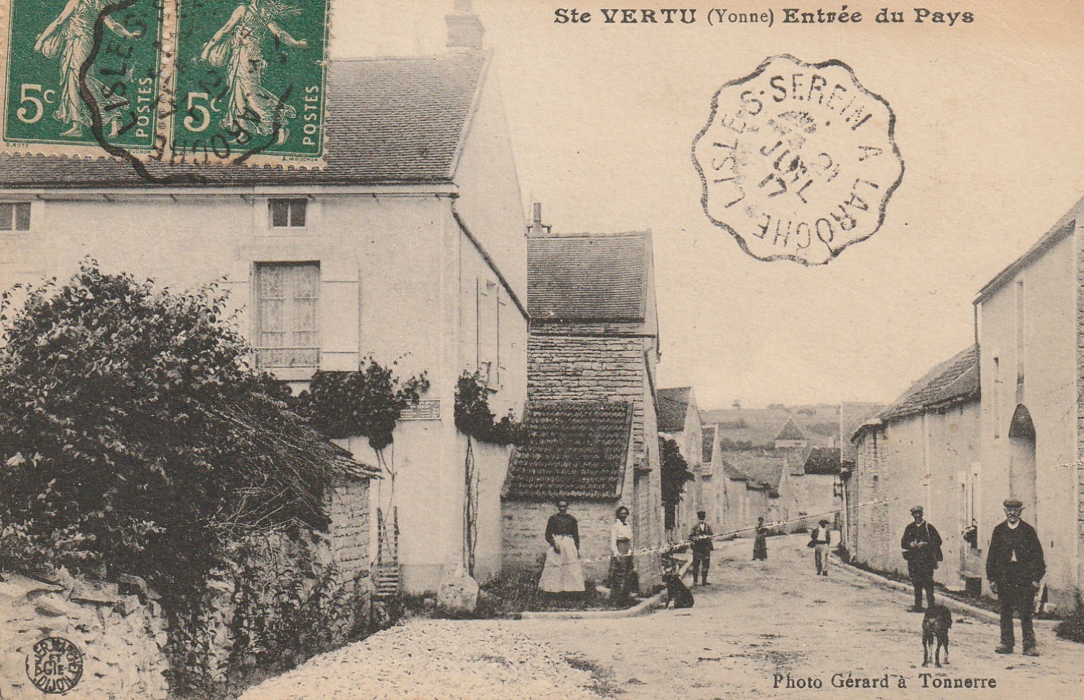 89 SAINTE VERTU. Entrée du Pays 1917