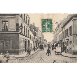 93 BAGNOLET. Tricycle et tabac rue Sadi Carnot 1911