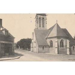 18 MEILLANT. L'Eglise et un commerce