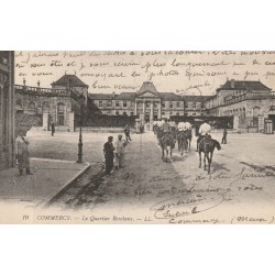 55 COMMERCY. Le Quartier Bercheny avec cavaliers militaires