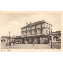 79 NIORT. La Gare