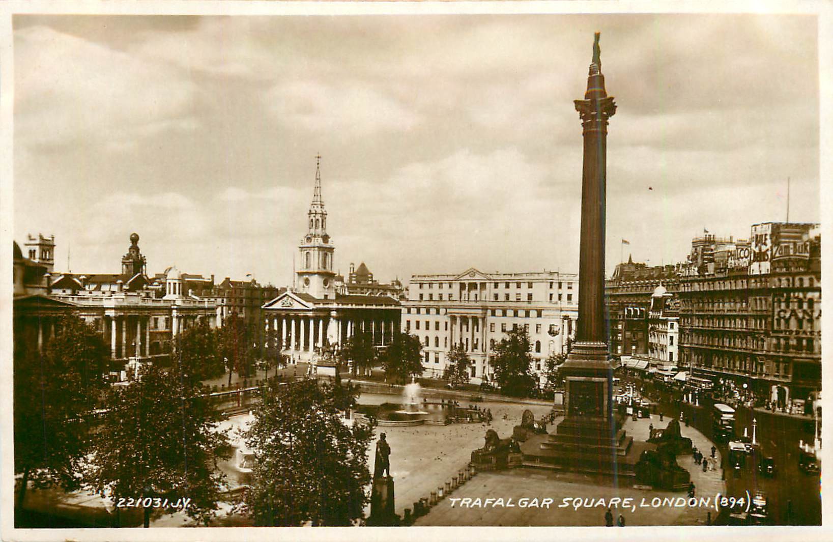 LONDON. Trafalgar Square Photo cpa