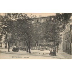 79 PROVIDENCE. L'Internat bien animé