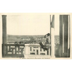 Algérie ORAN. Vue prise du Belvédère des Planteurs avec personnage assis