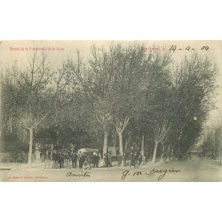 11 NARBONNE. Entrée de la Promenade de la Gare belle animation 1904