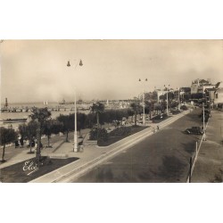 33 ARCACHON. Boulevard-Promenade et les Jetées