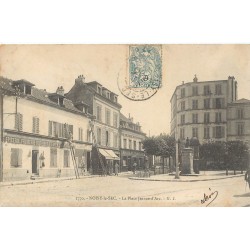 93 NOISY-LE-SEC. Travaux de façade devant Epicerie Rôtisserie Place Jeanne d'Arc 1904