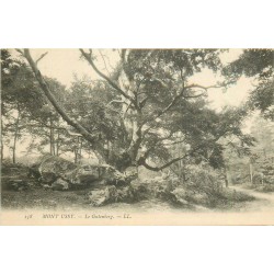 77 MONT USSY. Arbre le Gutenberg vers 1900