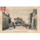 72 LE BREIL-SUR-MERIZE. Carrefour Dauphin 1909 Charlot Cafetier Horloger et Hôtel du Commerce