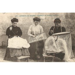 70 LUXEUIL-LES-BAINS. Comment on brode... Couturières et Brodeuses et Dentellières